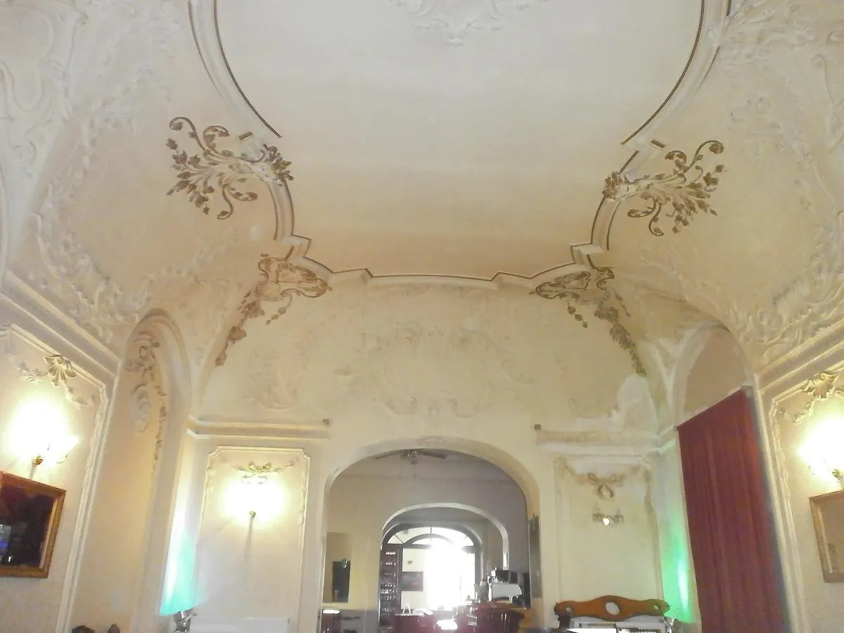 Youth Hotel Baroque Hall Prága